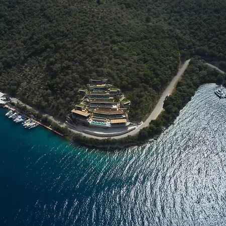 Azur Retreat Spartokhórion