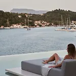 אתר נופש Azur Retreat