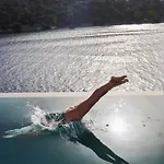 אתר נופש Azur Retreat