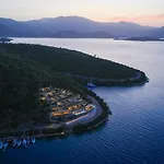 리조트 Azur Retreat 3*