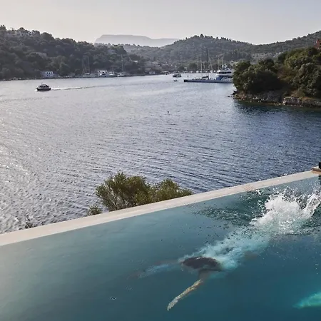 Resort Azur Retreat