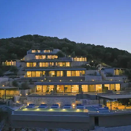 Здравен курорт Azur Retreat