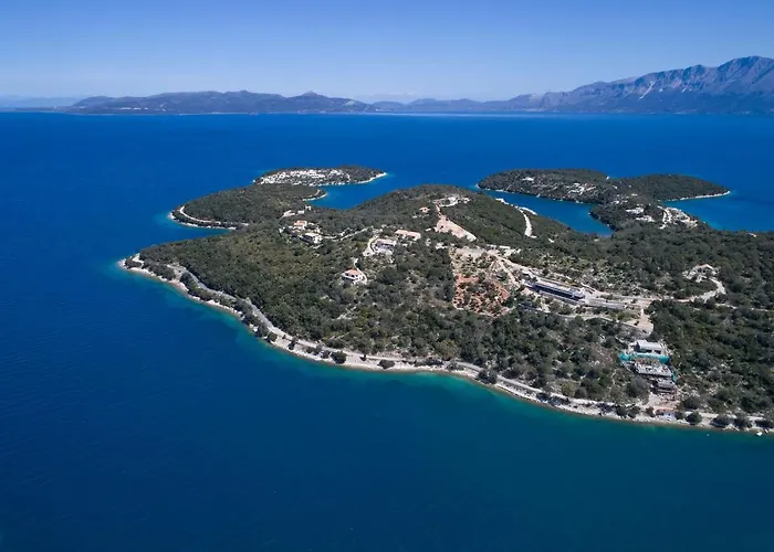 منتجع Azur Retreat 3*