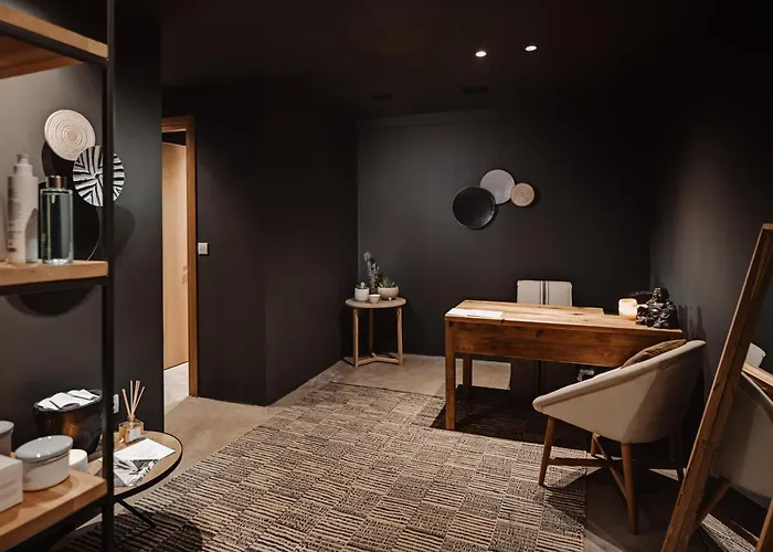 Azur Retreat منتجع Spartokhórion